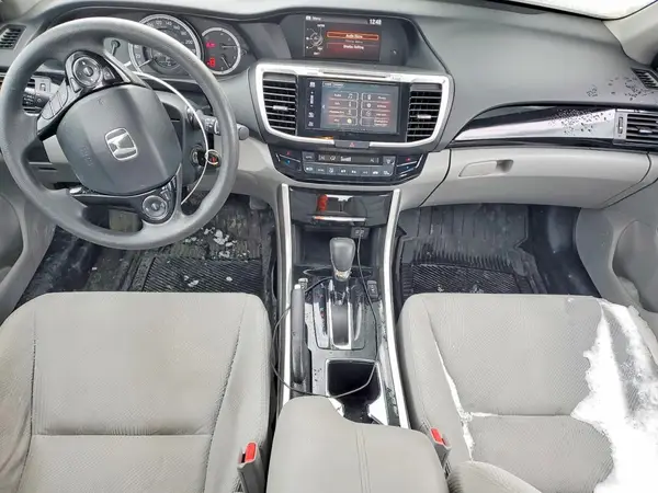 1HGCR2F3XHA807620 2017 HONDA ACCORD - Image 8