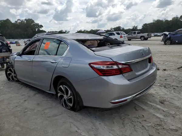 1HGCR2F41HA143913 2017 HONDA ACCORD - Image 2