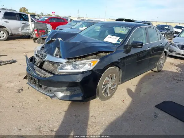 1HGCR2F42HA003885 2017 HONDA ACCORD - Image 2