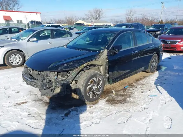 1HGCR2F42HA198726 2017 HONDA ACCORD - Image 2