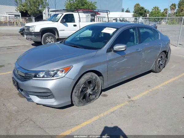 1HGCR2F43HA032506 2017 HONDA ACCORD - Image 2
