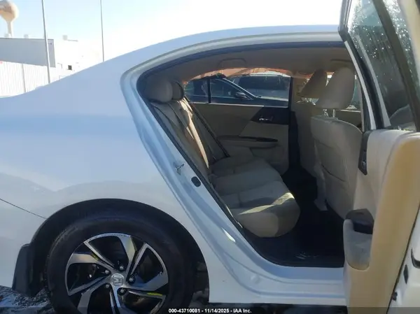 1HGCR2F44GA147498 2016 HONDA ACCORD - Image 8