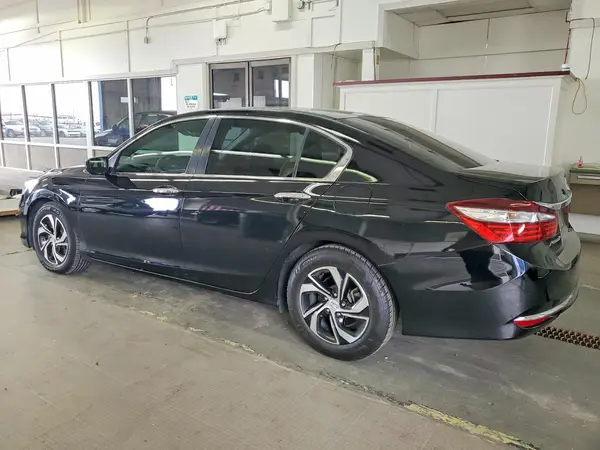 1HGCR2F44HA091757 2017 HONDA ACCORD - Image 2