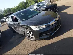 1HGCR2F47HA111192 2017 HONDA ACCORD