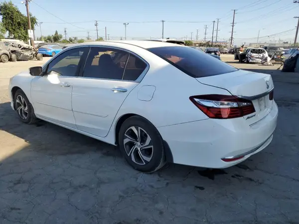 1HGCR2F48GA002335 2016 HONDA ACCORD - Image 2