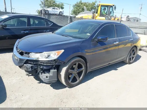 1HGCR2F4XGA073066 2016 HONDA ACCORD - Image 2
