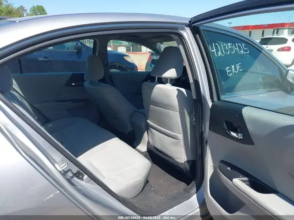 1HGCR2F4XHA068712 2017 HONDA ACCORD - Image 8