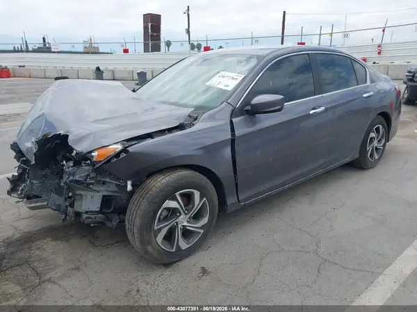 1HGCR2F4XHA157213 2017 HONDA ACCORD - Image 2