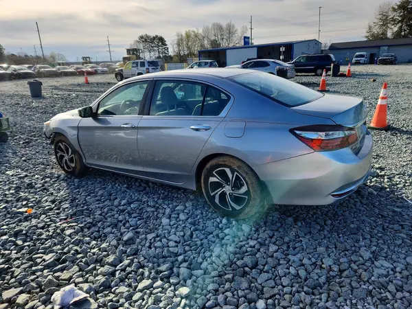 1HGCR2F4XHA227583 2017 HONDA ACCORD - Image 2