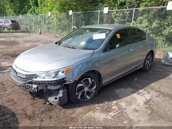 1HGCR2F4XHA241225 2017 HONDA ACCORD - Image 2