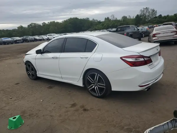 1HGCR2F50GA013046 2016 HONDA ACCORD - Image 2