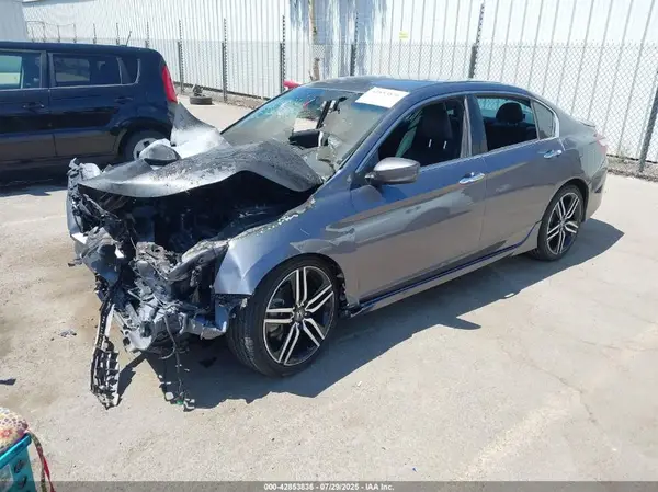 1HGCR2F50GA014990 2016 HONDA ACCORD - Image 2
