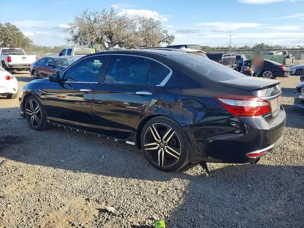 1HGCR2F50GA017596 2016 HONDA ACCORD - Image 2
