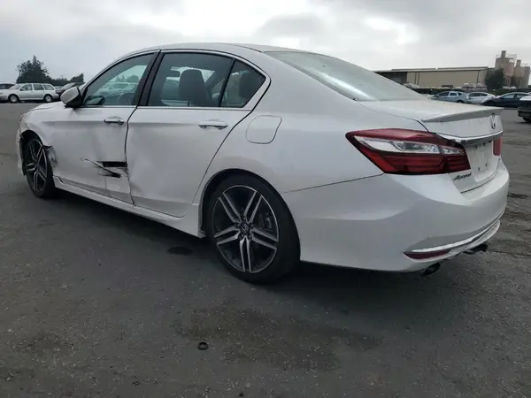 1HGCR2F50GA019607 2016 HONDA ACCORD - Image 2