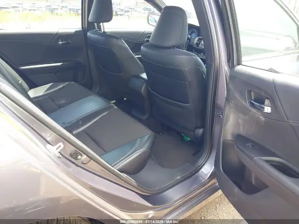 1HGCR2F50GA028176 2016 HONDA ACCORD - Image 8