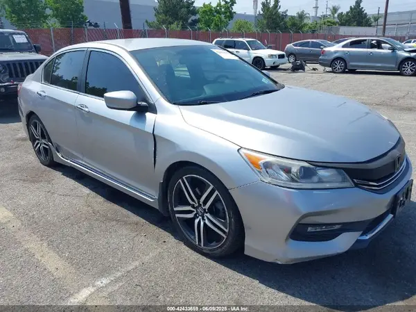 1HGCR2F50GA034804 2016 HONDA ACCORD - Image 1