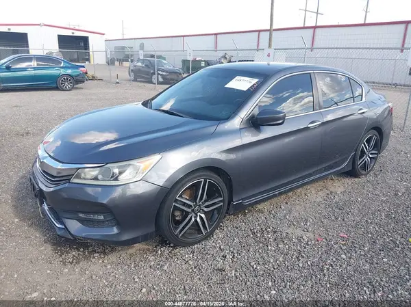 1HGCR2F50GA036715 2016 HONDA ACCORD - Image 2