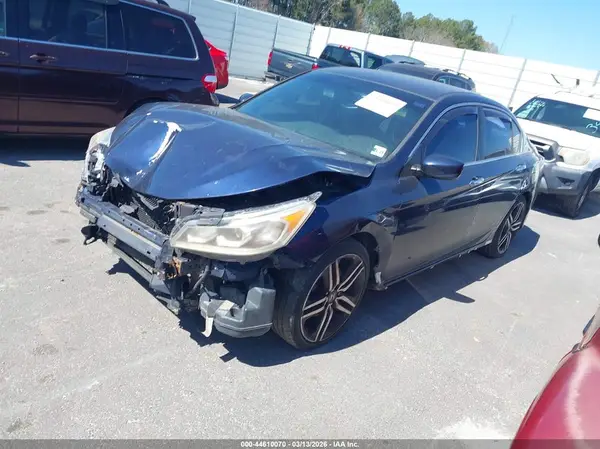 1HGCR2F50GA038108 2016 HONDA ACCORD - Image 2