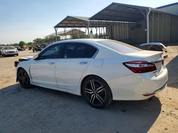 1HGCR2F50GA052834 2016 HONDA ACCORD - Image 2