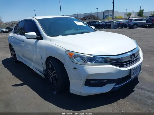 1HGCR2F50GA055278 2016 HONDA ACCORD - Image 1