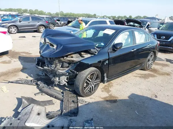 1HGCR2F50GA072629 2016 HONDA ACCORD - Image 2