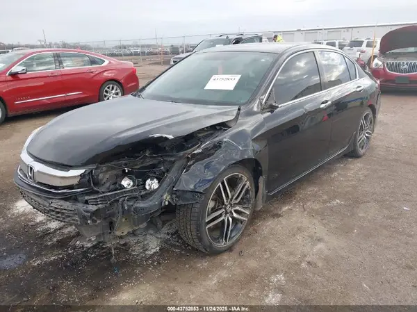 1HGCR2F50GA089513 2016 HONDA ACCORD - Image 2