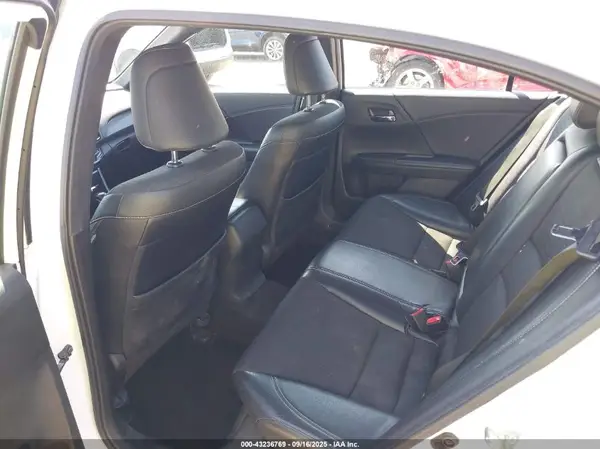 1HGCR2F50GA104429 2016 HONDA ACCORD - Image 8