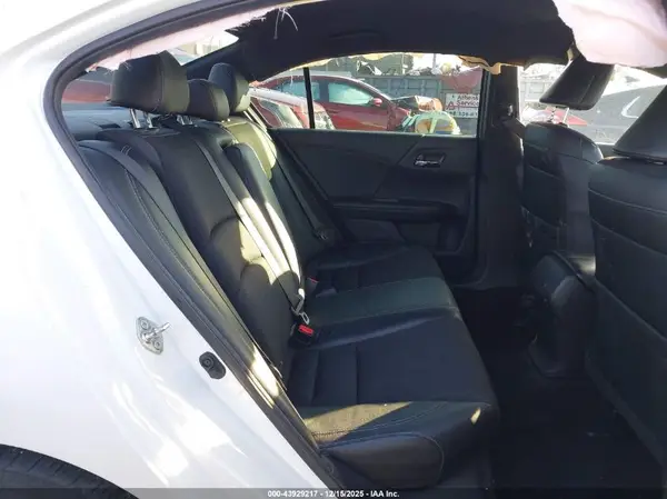 1HGCR2F50GA117715 2016 HONDA ACCORD - Image 8