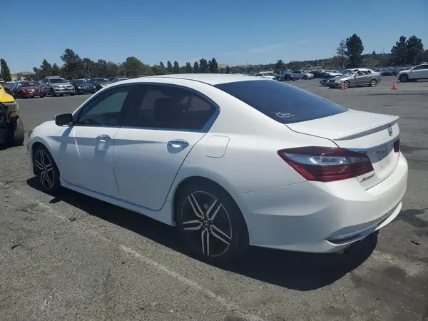 1HGCR2F50GA120484 2016 HONDA ACCORD - Image 2