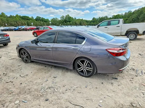 1HGCR2F50GA132781 2016 HONDA ACCORD - Image 2