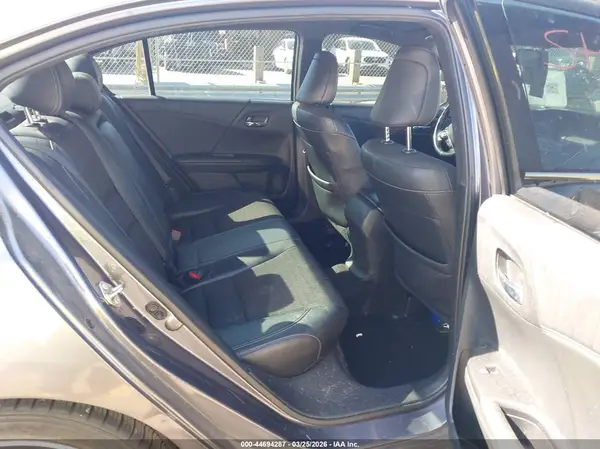 1HGCR2F50GA138564 2016 HONDA ACCORD - Image 8