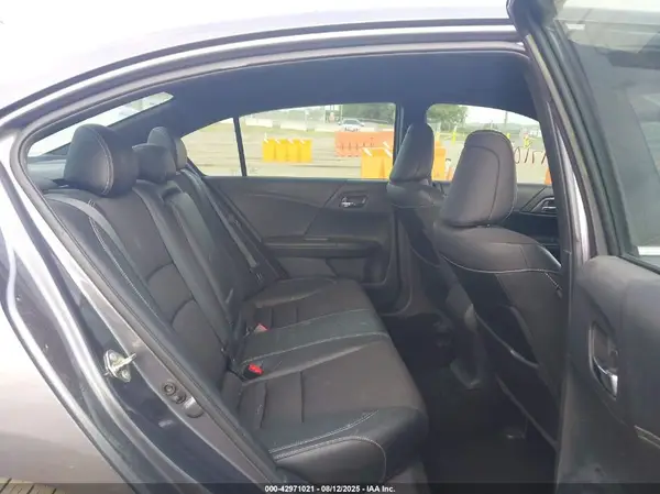1HGCR2F50GA154196 2016 HONDA ACCORD - Image 8