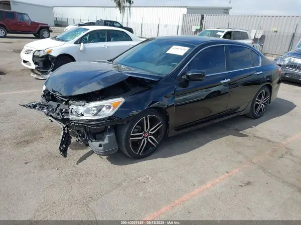 1HGCR2F50GA165263 2016 HONDA ACCORD - Image 2