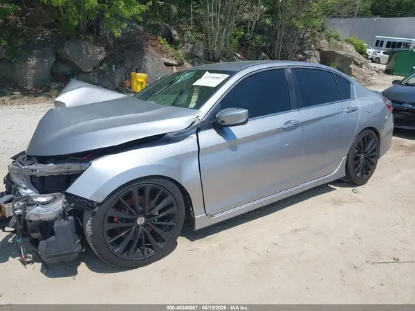 1HGCR2F50GA167630 2016 HONDA ACCORD - Image 2