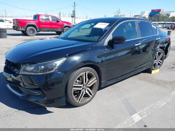 1HGCR2F50GA173105 2016 HONDA ACCORD - Image 2