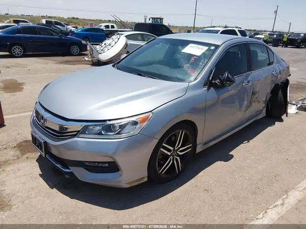1HGCR2F50GA183682 2016 HONDA ACCORD - Image 2