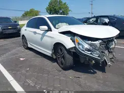 1HGCR2F50GA210122 2016 HONDA ACCORD