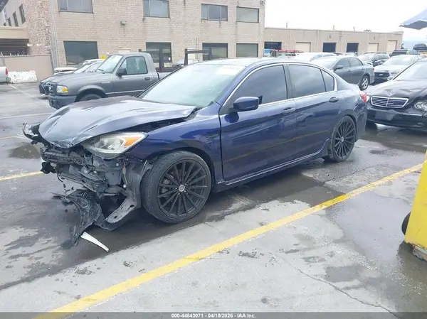 1HGCR2F50GA216678 2016 HONDA ACCORD - Image 2