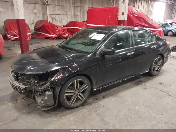1HGCR2F50GA230631 2016 HONDA ACCORD - Image 2