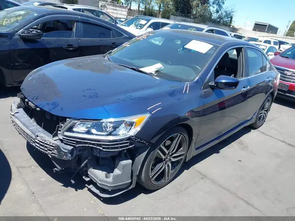1HGCR2F50HA012223 2017 HONDA ACCORD - Image 2