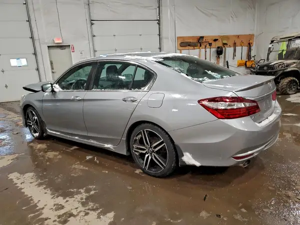 1HGCR2F50HA013470 2017 HONDA ACCORD - Image 2