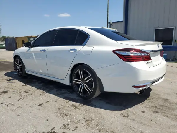 1HGCR2F50HA014618 2017 HONDA ACCORD - Image 2