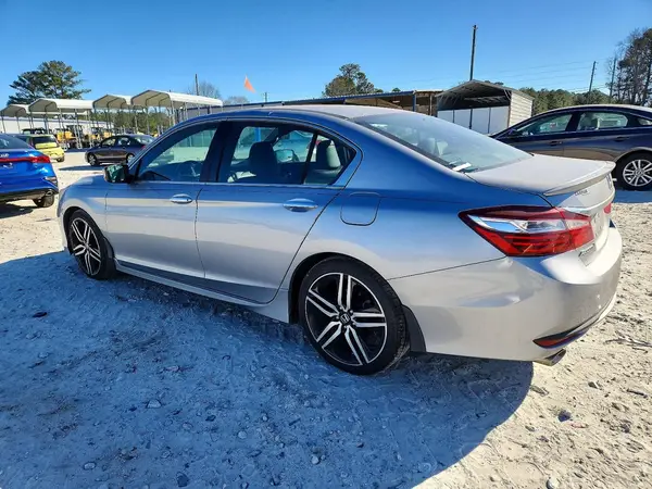 1HGCR2F50HA017387 2017 HONDA ACCORD - Image 2