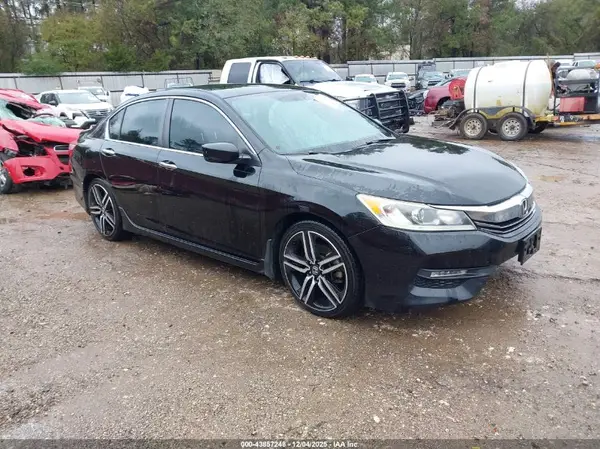 1HGCR2F50HA020757 2017 HONDA ACCORD - Image 1