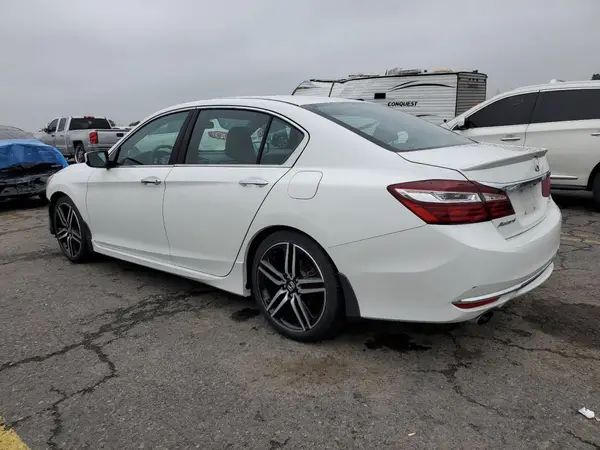 1HGCR2F50HA024680 2017 HONDA ACCORD - Image 2
