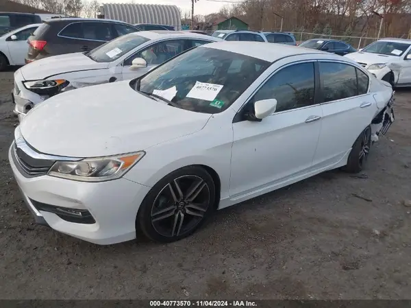 1HGCR2F50HA026848 2017 HONDA ACCORD - Image 2