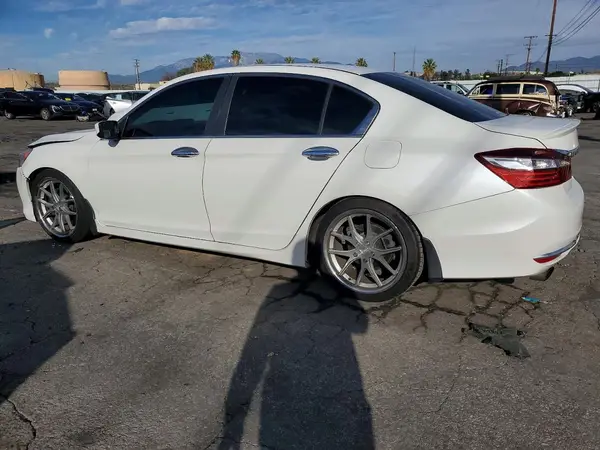 1HGCR2F50HA032892 2017 HONDA ACCORD - Image 2