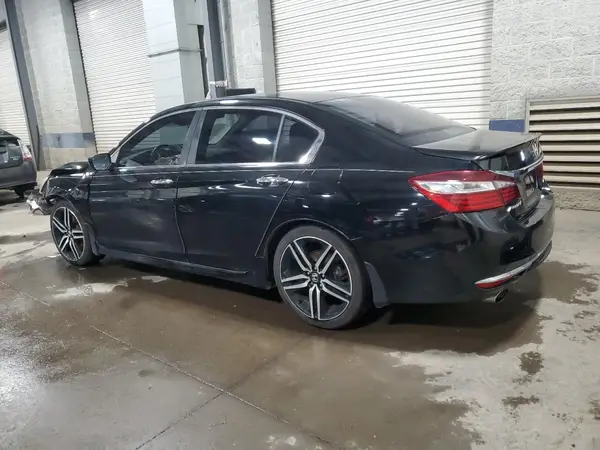1HGCR2F50HA050471 2017 HONDA ACCORD - Image 2
