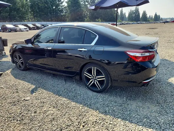 1HGCR2F50HA052351 2017 HONDA ACCORD - Image 2