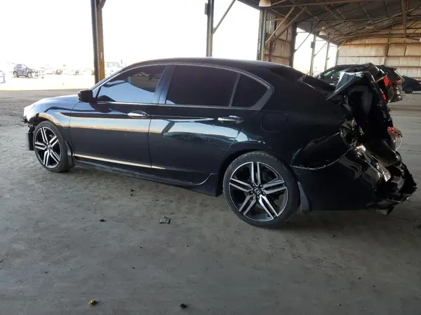 1HGCR2F50HA053371 2017 HONDA ACCORD - Image 2